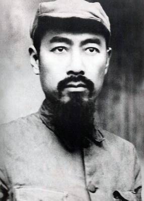 çº¢å†›æ—¶æœŸçš„å‘¨æ©æ¥
