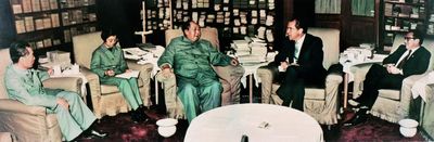 1972å¹´2æœˆ21æ—¥ï¼Œæ¯›ä¸»å¸­ä¼šè§å°¼å…‹æ¾
Keywords: å°¼å…‹æ¾è®¿åŽ