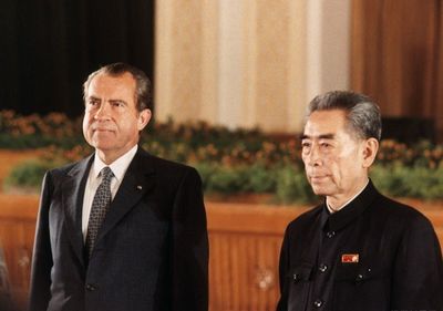 Image0304
åœ¨åŒ—äº¬äººæ°‘å¤§ä¼šå ‚ä¸¾è¡Œéš†é‡çš„æ¬¢è¿Žå°¼å…‹æ¾è®¿åŽå®´ä¼š
Keywords: å°¼å…‹æ¾è®¿åŽ
