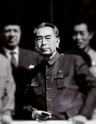 åœ¨å¤©å®‰é—¨ä¸Š
